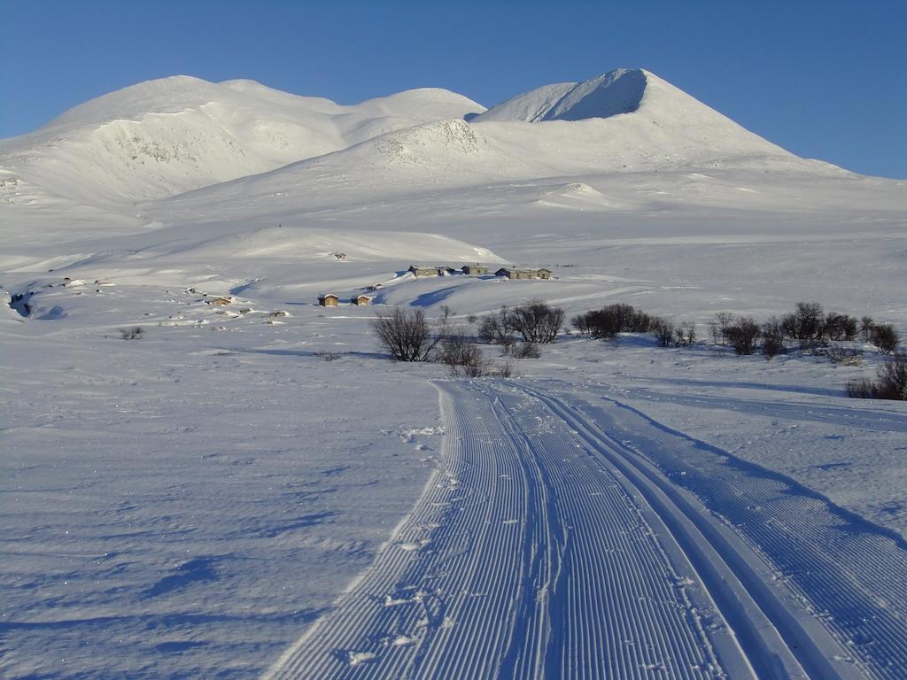 Отель Smuksjoseter Fjellstue Hovringen Экстерьер фото